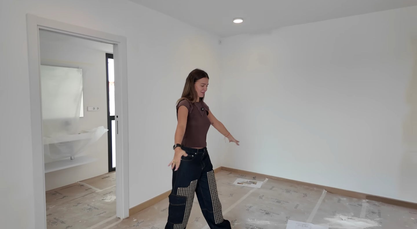 Aquesta serà l'habitació de Laura Escanes - Youtube