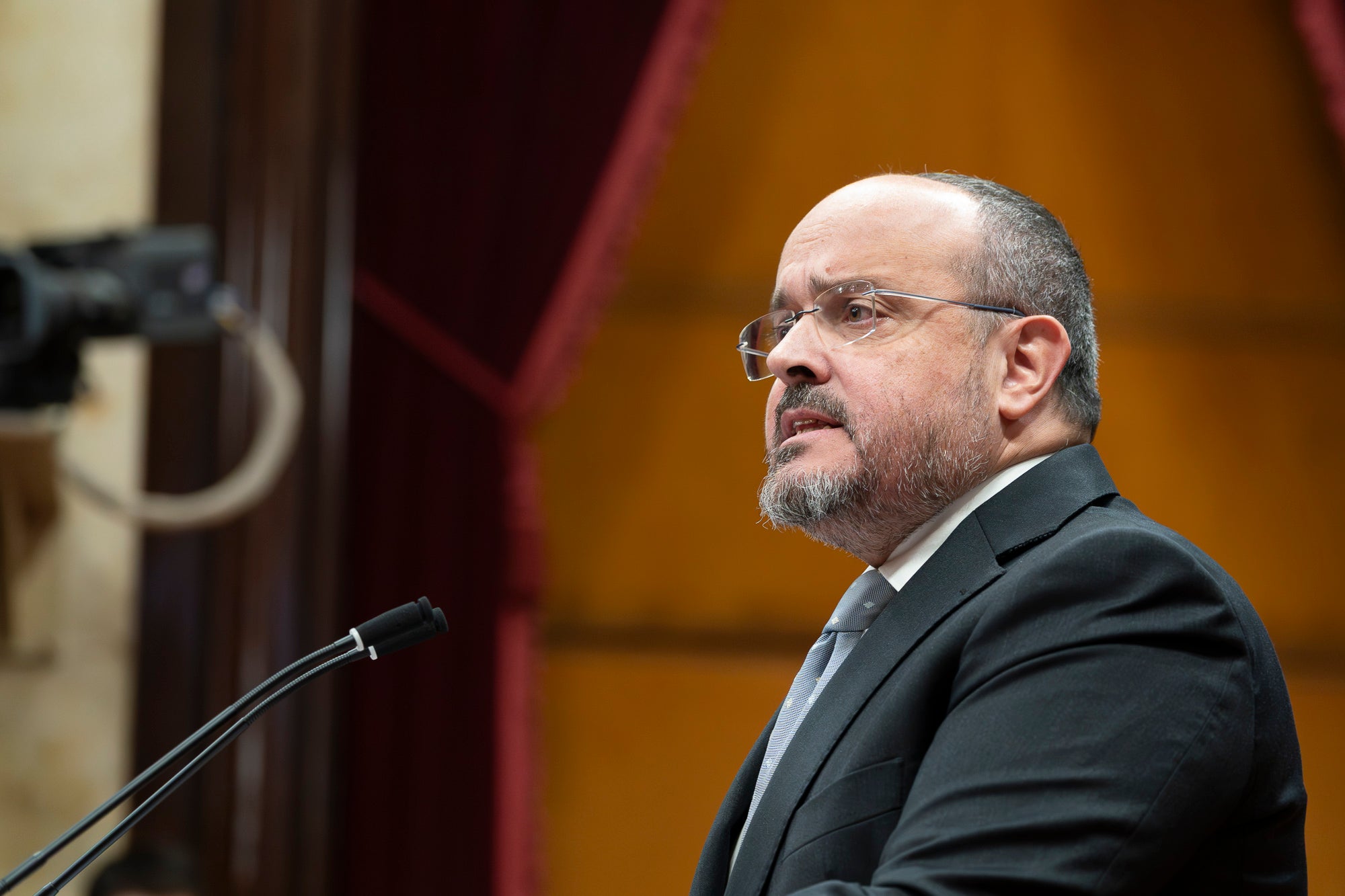 Alejandro Fernández en el debate de política general en el Parlamento de Cataluña 08.10.2025 | Mireia Comas
