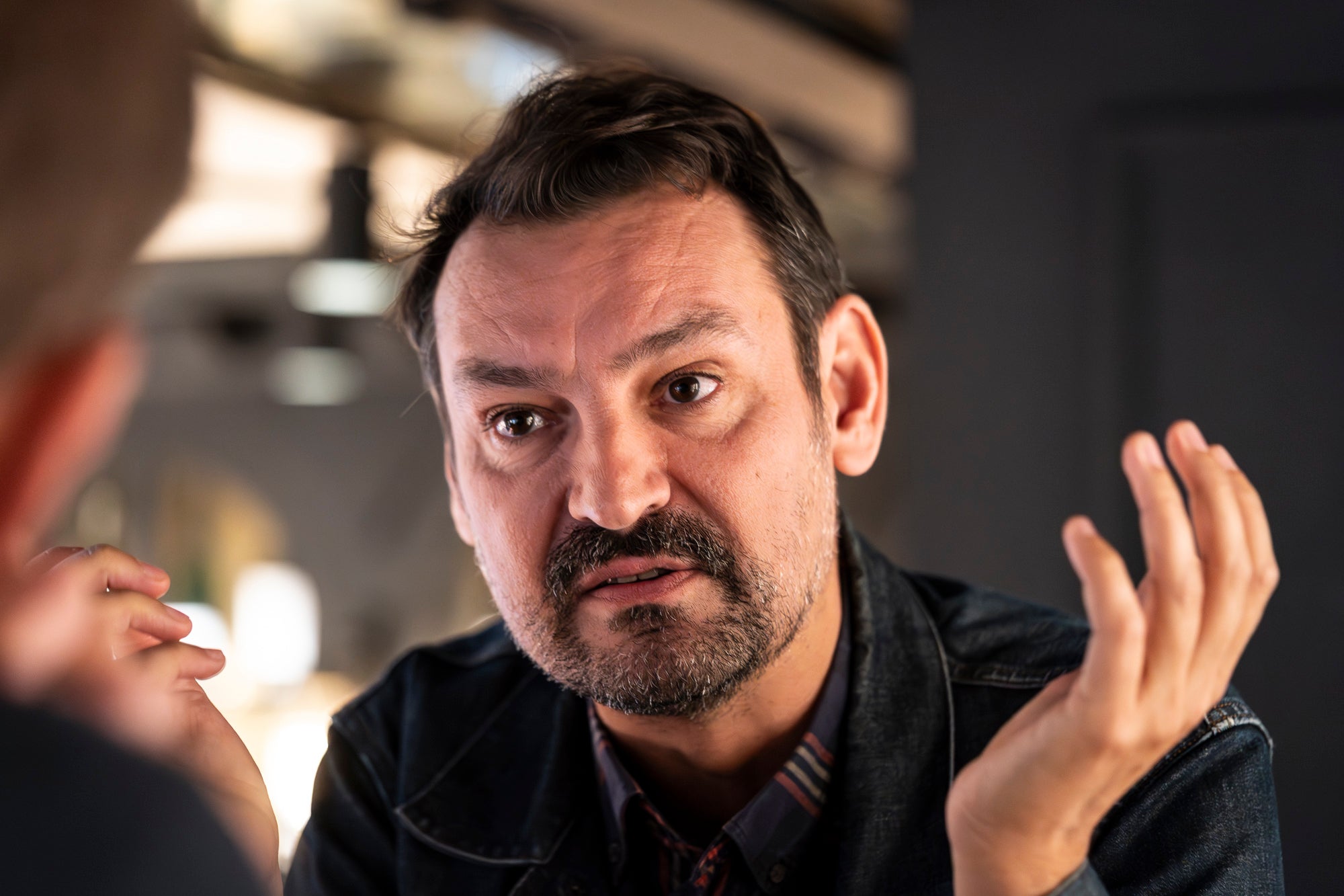 Òscar Andreu, locutor, monologuista, humorista i presentador. Barcelona 13.10.2025 | Mireia Comas