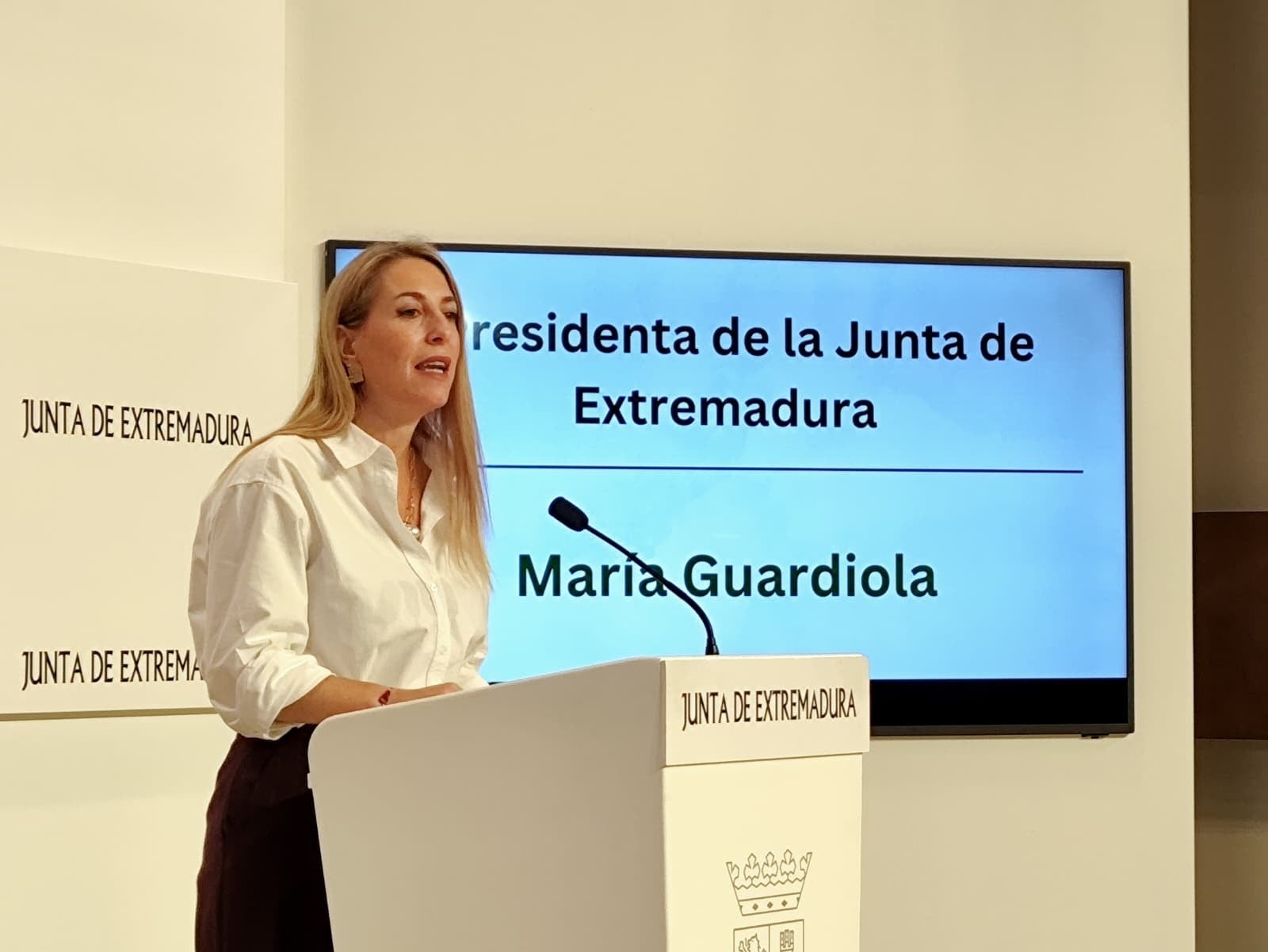 La presidenta de la Junta de Extremadura, María Guardiola, anuncia el adelanto electoral / Europa Press