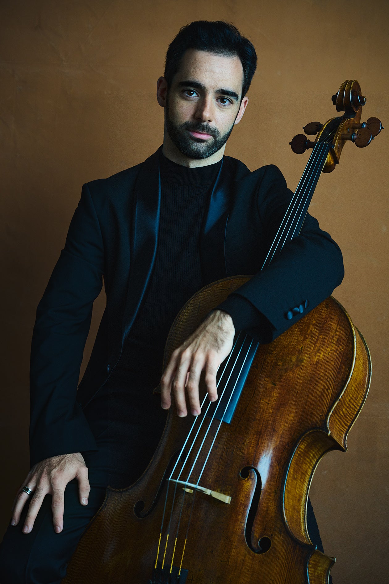 El Violoncel·lista Pablo Ferrández, un dels solistes que actuarà al primer concert del cicle Palau 100 / Foto: Ckristian Schuller / Palau de la Música