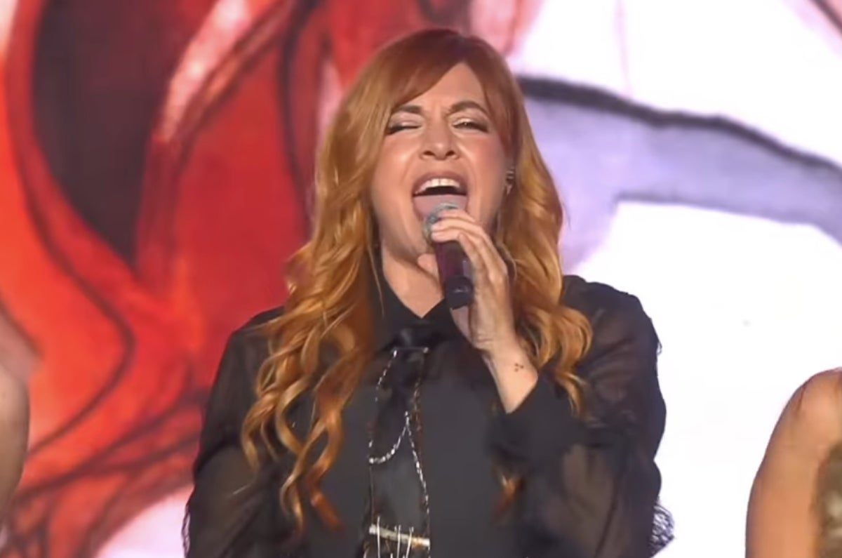 La grupal d'Operación Triunfo' fa un homenatge a Leire Martínez | Prime Video
