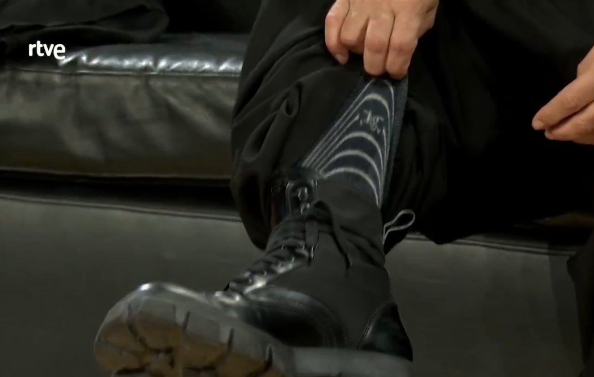 La superstición de Antonio Orozco y los calcetines de rayas | RTVE