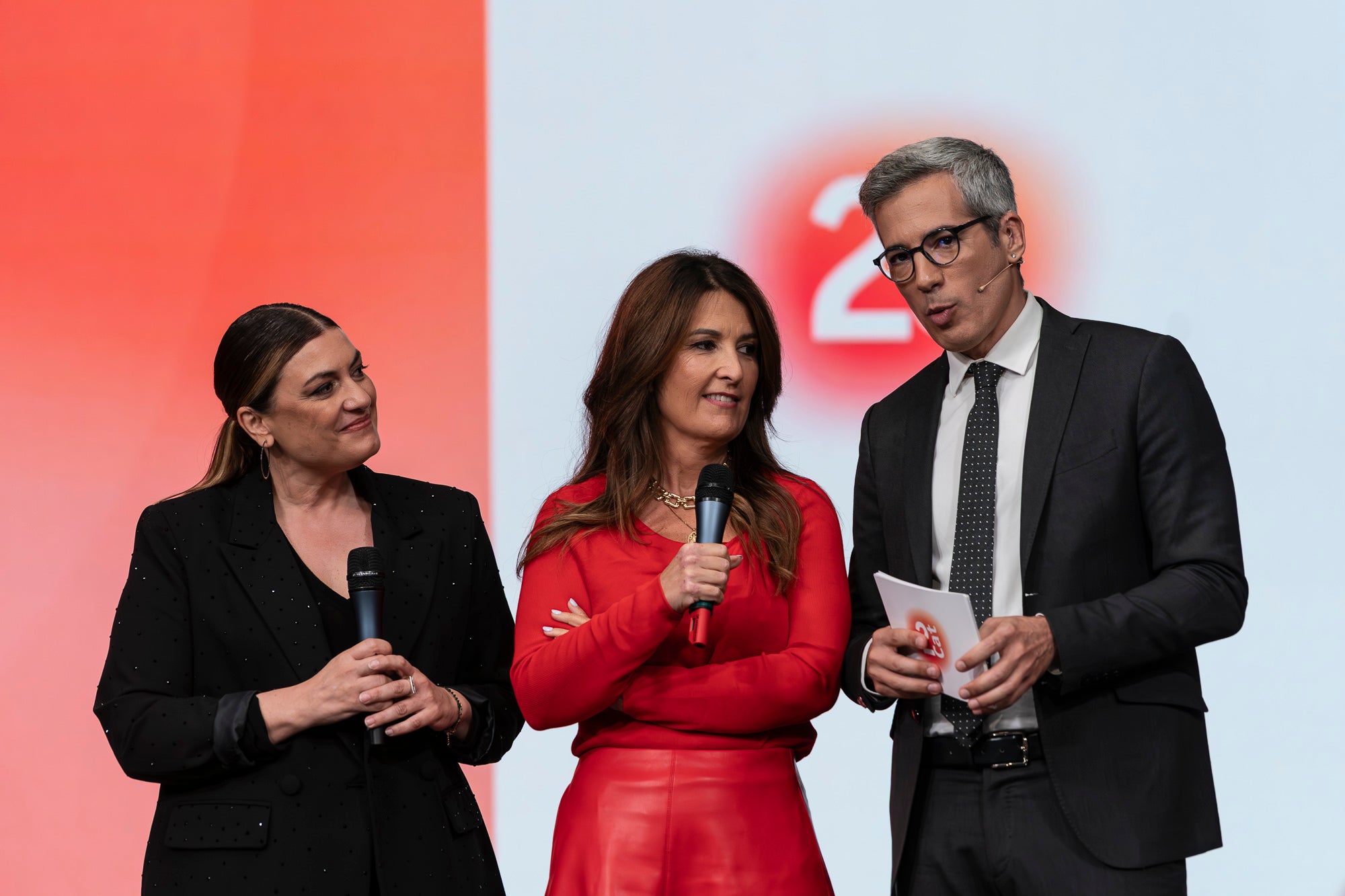 Lorena Vázquez i Laura Fa a 2Cat - Mireia Comas