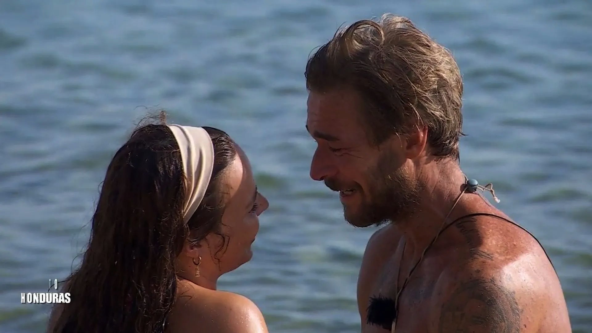 Propuesta de matrimonio en directo en 'Supervivientes' - Telecinco