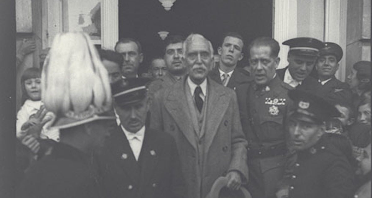 El president Macià amb Pérez Farràs, en una visita a Valls/Fons Macià/Arxiu Nacional de Catalunya
