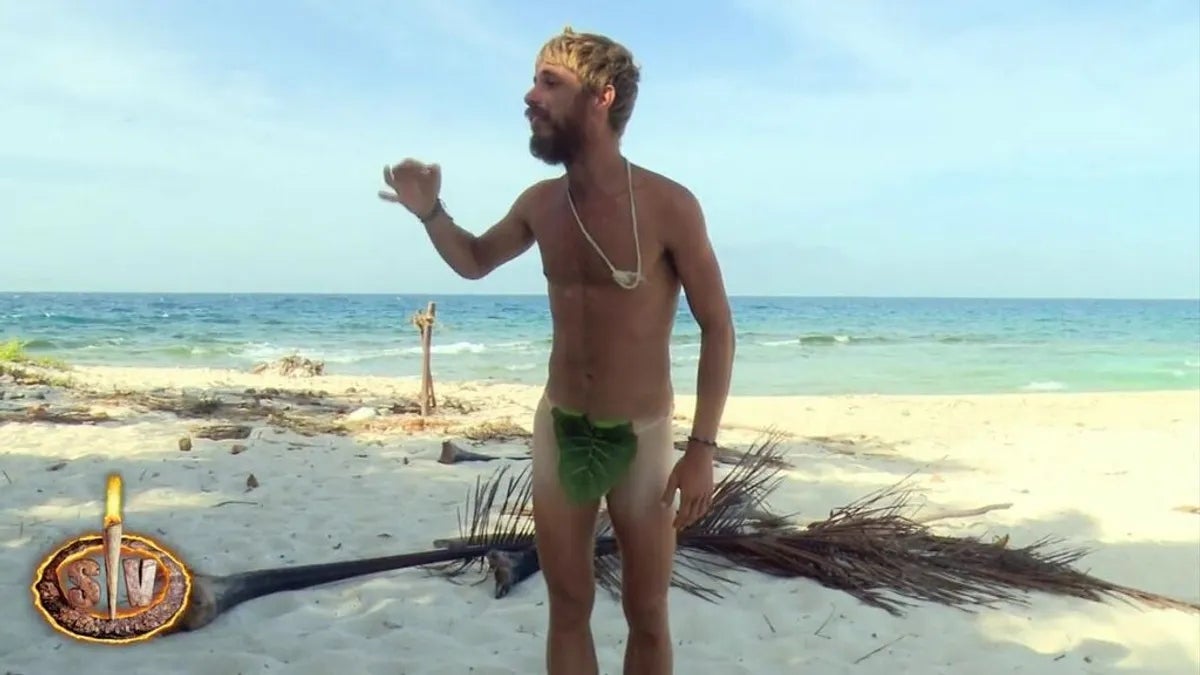Tom Brusse usó un taparrabos a cambio de un bocadillo en 'Supervivientes' | Telecinco