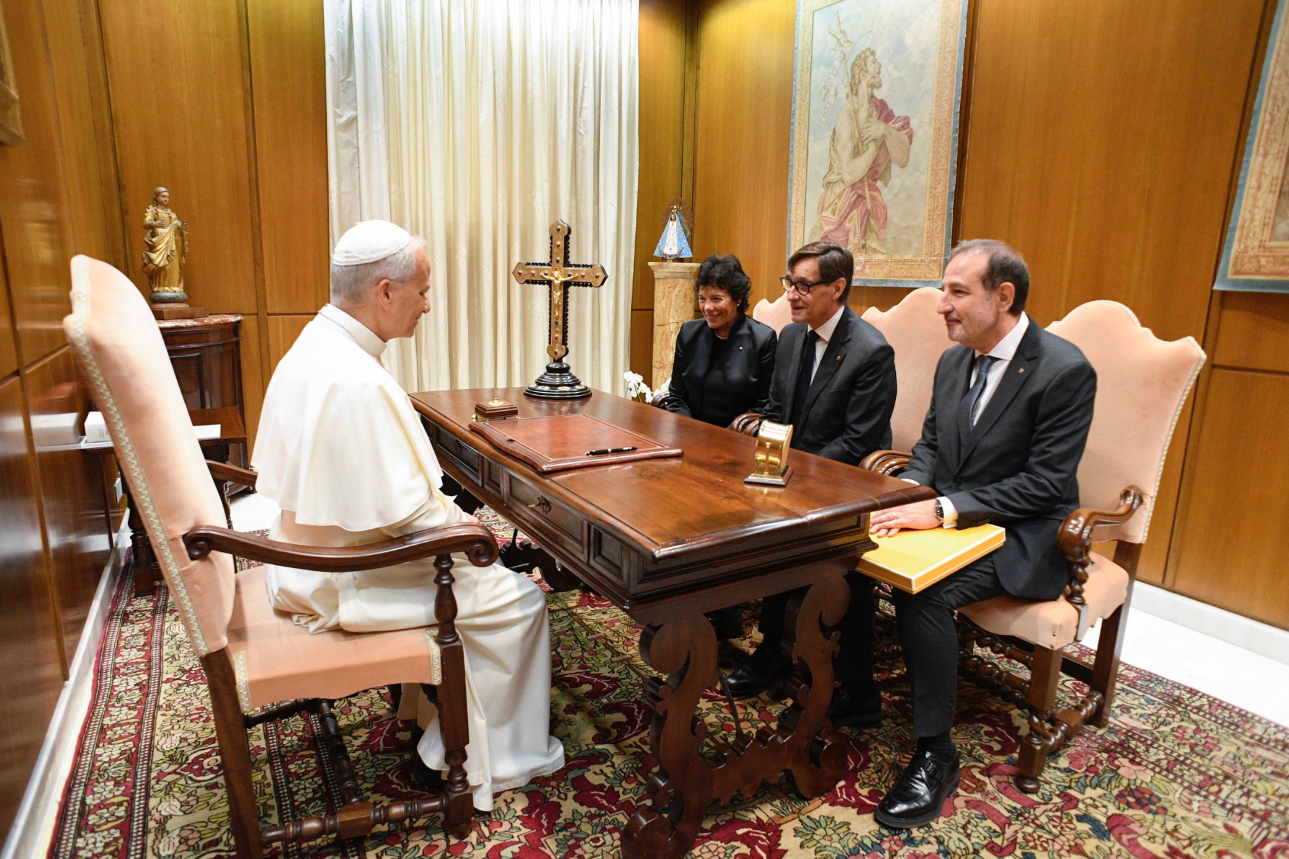 El president de la Generalitat, Salvador Illa, reunit amb el papa Lleo XIV / Vatican Media
