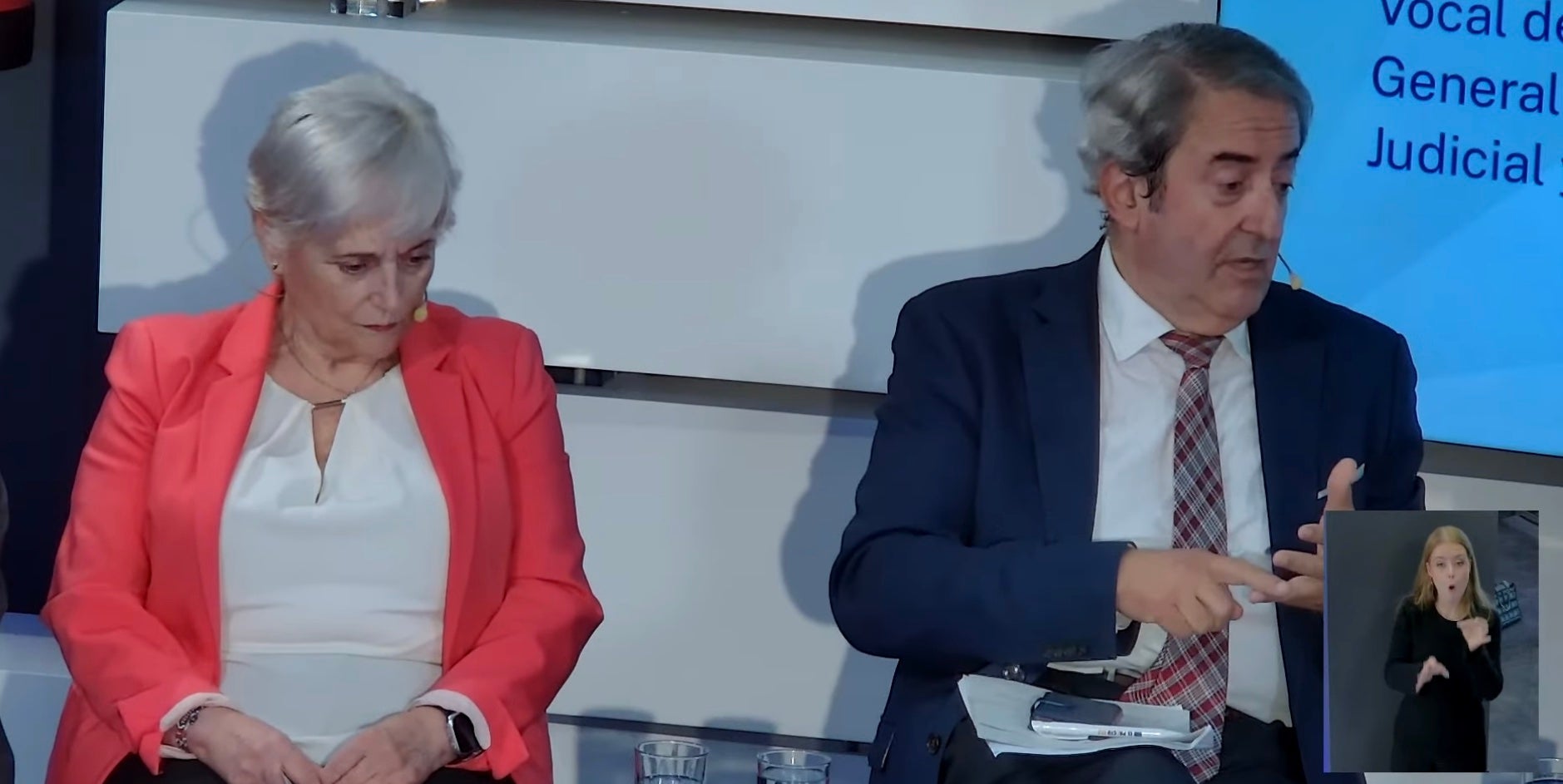 Maria Tardon i Javier Zaragoza en el col·loqui de la Razón/La Razón