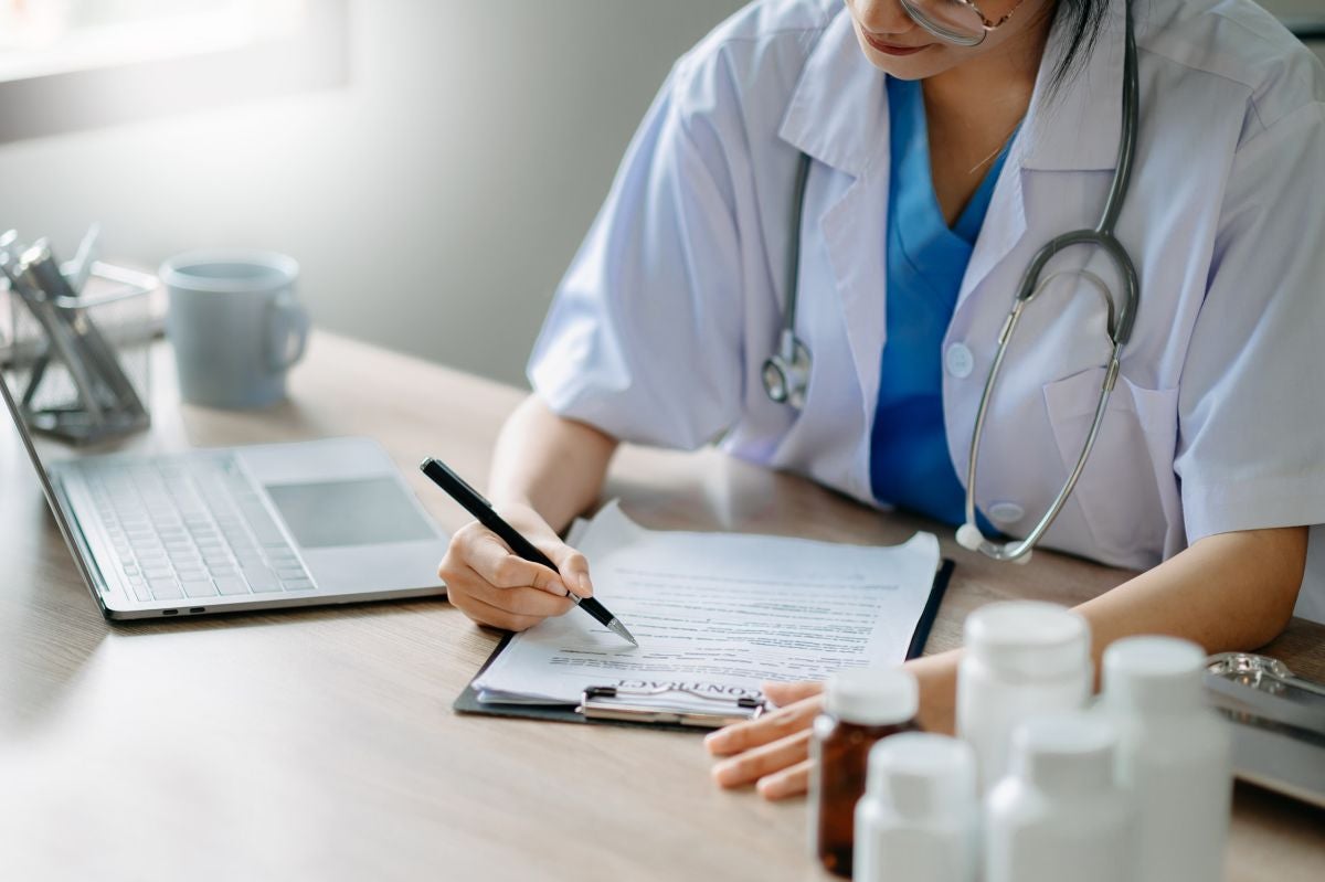 Doctora | Foto de 123RF/nuttapong01