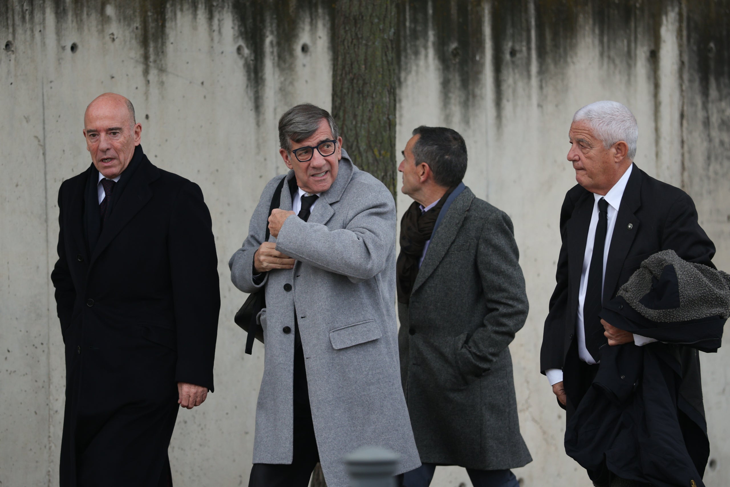 Els advocats Carles Montguilot i José Maria Fuster Fabra a l'arribada a l'Audiència Nacional/ Alejandro Martínez Vélez / Europa Press