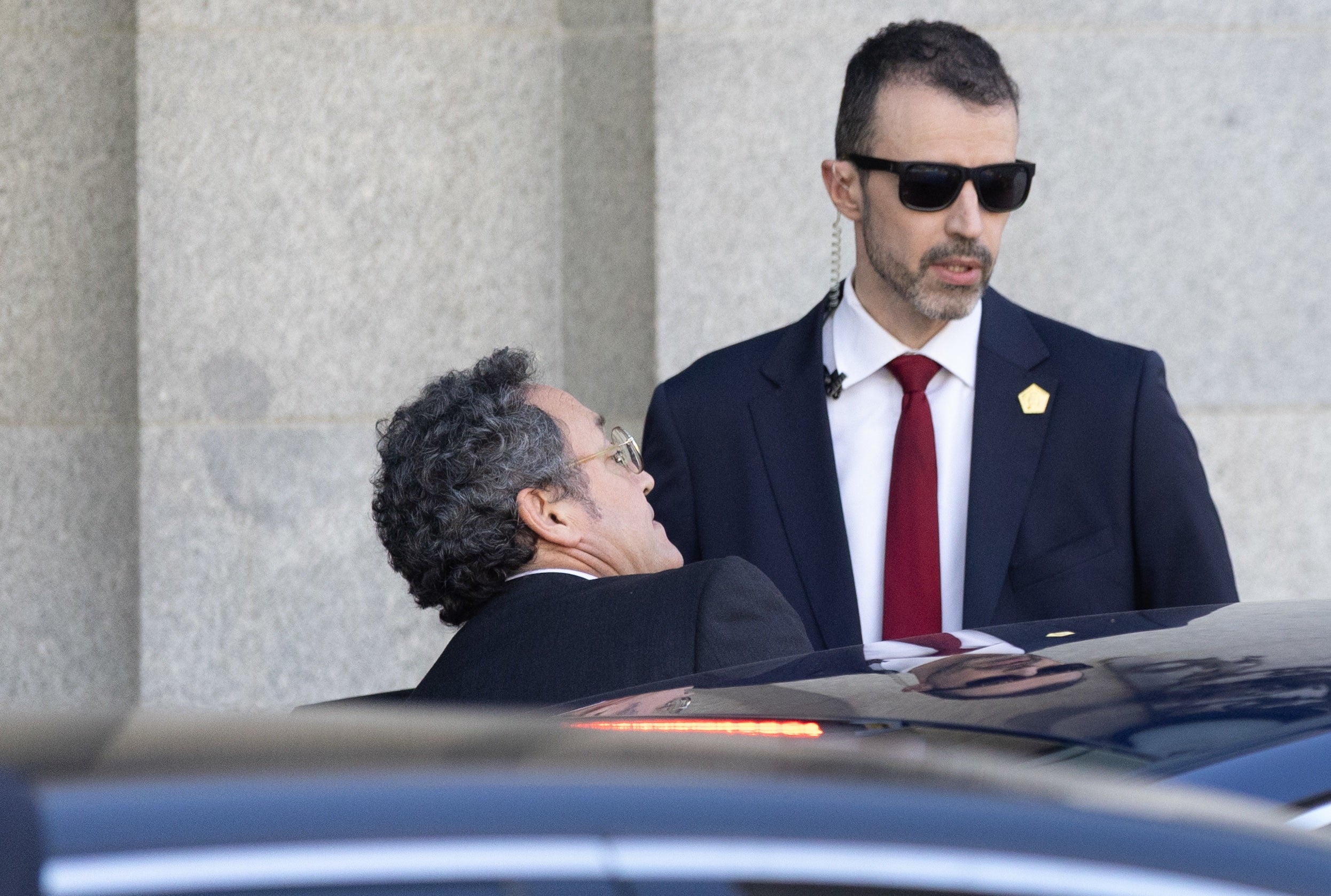 El fiscal general de l'Estat entra al cotxe després de la primera jornada del judici/Eduardo Parra/EP