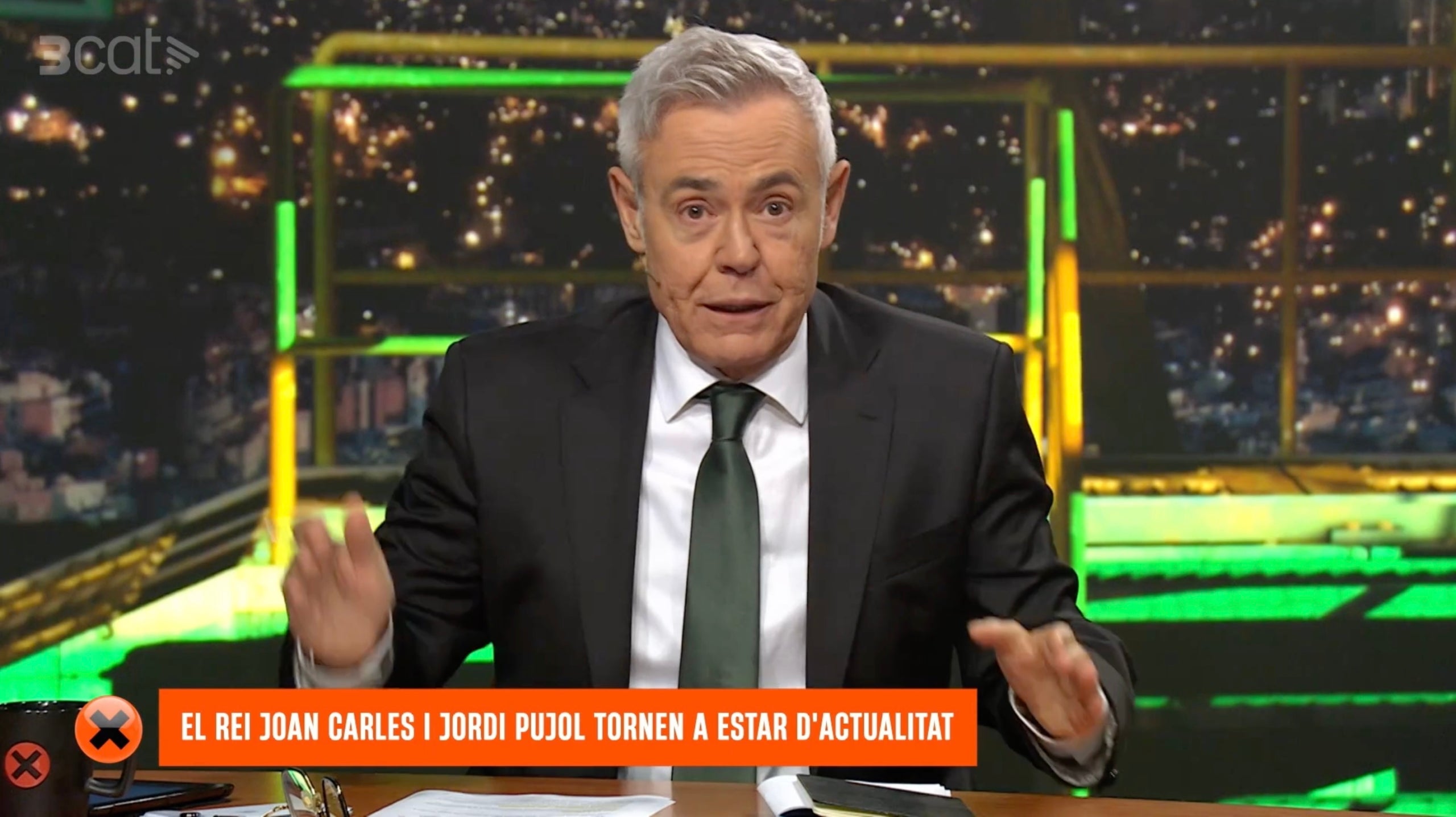 El presentador de 'Col·lapse', Jordi González, en un moment del programa de TV3 d'aquesta setmana, que parlava de Pujol i Joan Carles I / 3CAT