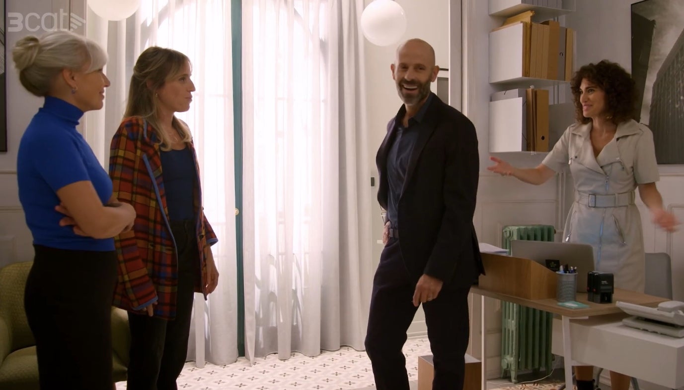 La consultoría ha ganado el concurso público aunque ocultan secretos en 'Com si fos ahir' | 3Cat