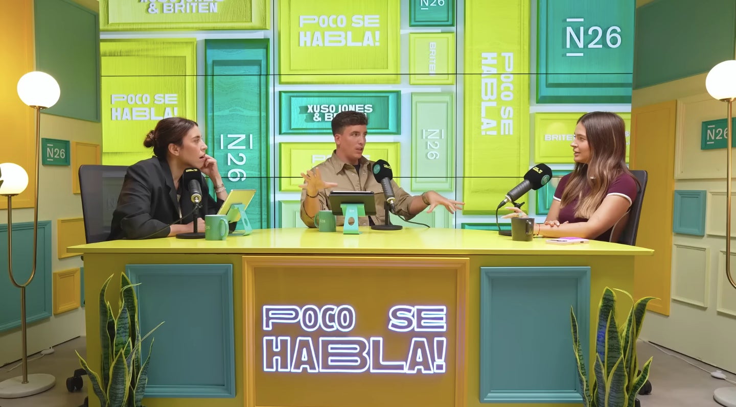 La influencer se sincera i treu a la llum detalls desconeguts de la seva història d'amor - Youtube