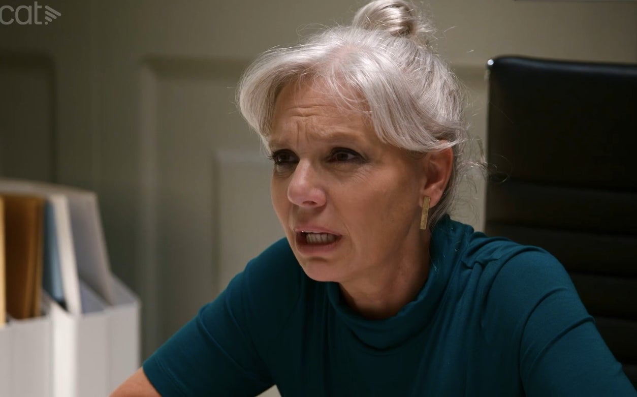 L'Empar s'ha posat a beure per intentar no pensar en totes les conseqüències dels seus actes a 'Com si fos ahir' | 3Cat