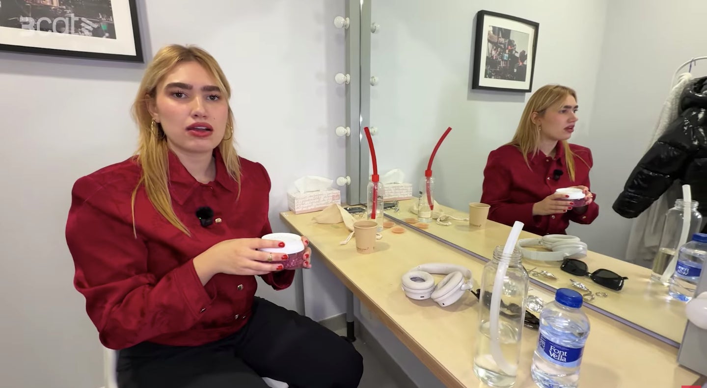 Las dos artistas no son muy ordenadas - 3Cat