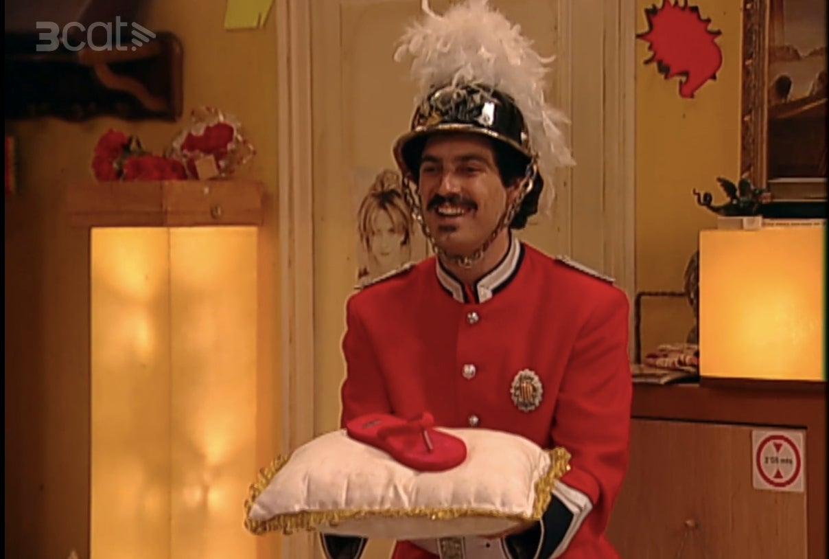 Marc Cartes feia el paper d'Àngel Fontanilles i Cruïlles a 'Plats Bruts' | 3Cat