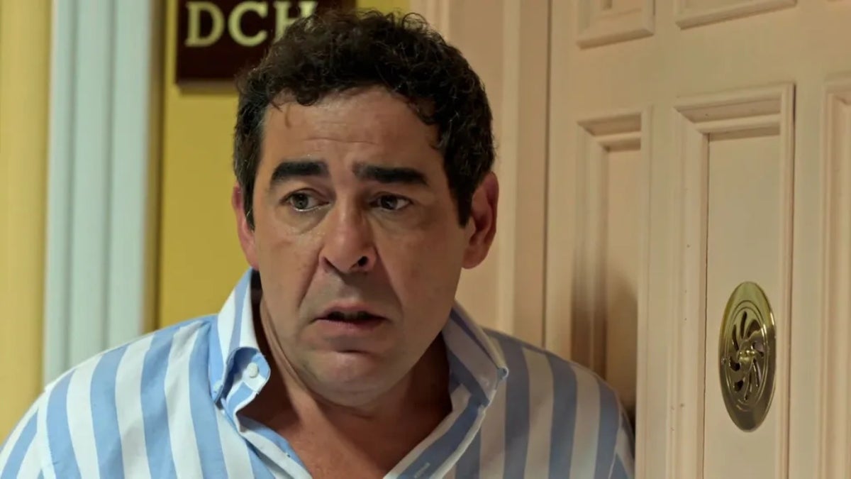  Pablo Chiapella en el seu paper d'Amador Rivas a 'La que se avecina' | Telecinco