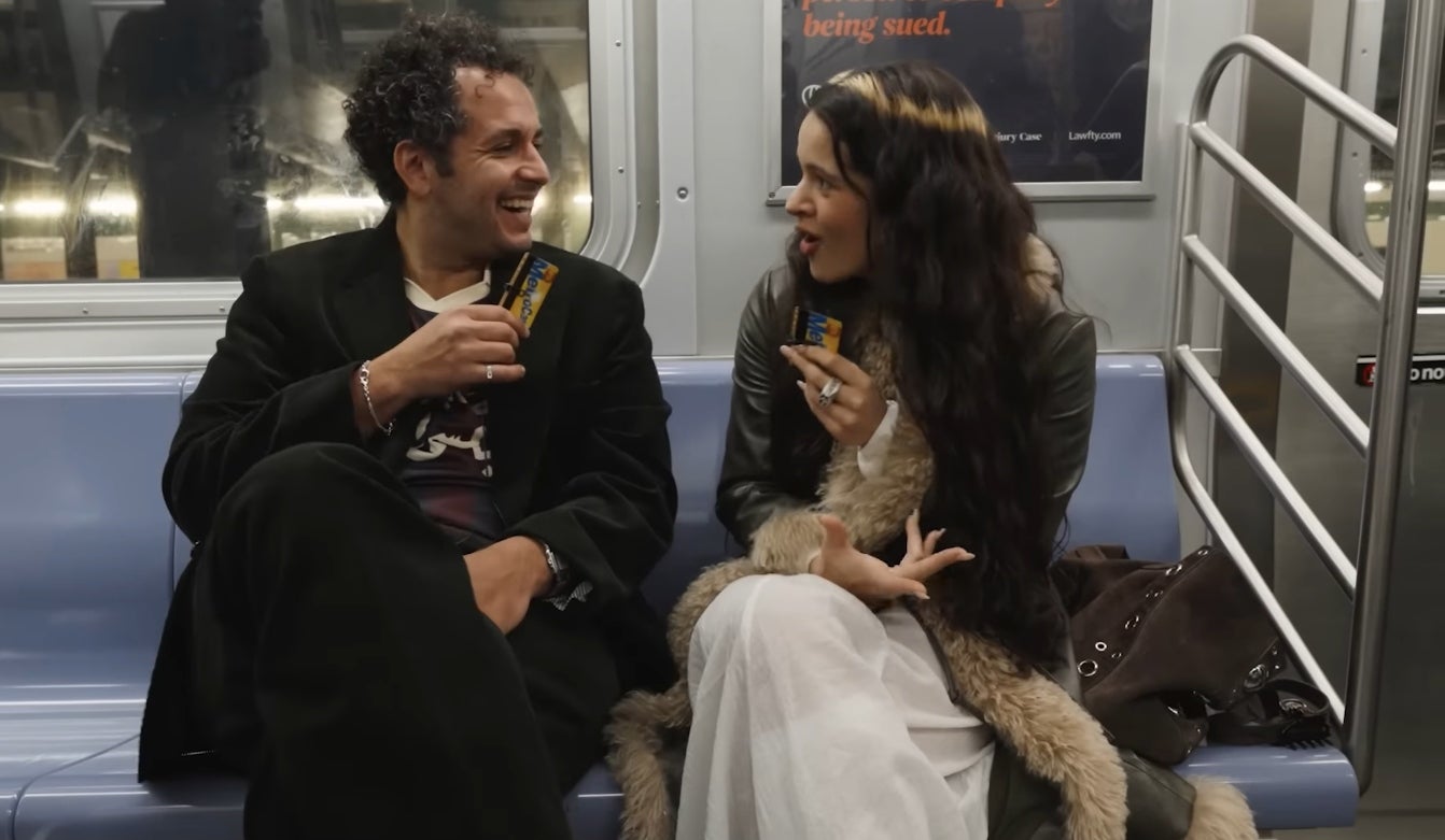 Rosalía comparteix detalls molt curiosos en una entrevista al metro | YouTube