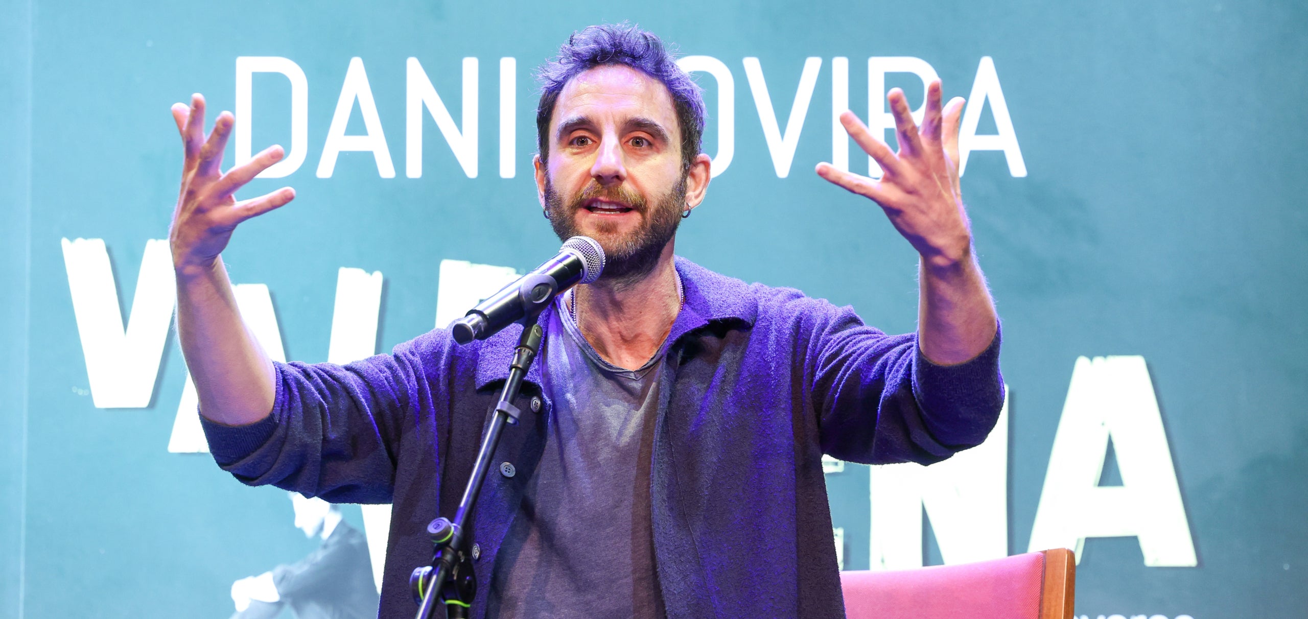 Dani Rovira escriu una carta dolorosa sobre la mort del pare - Europa Press