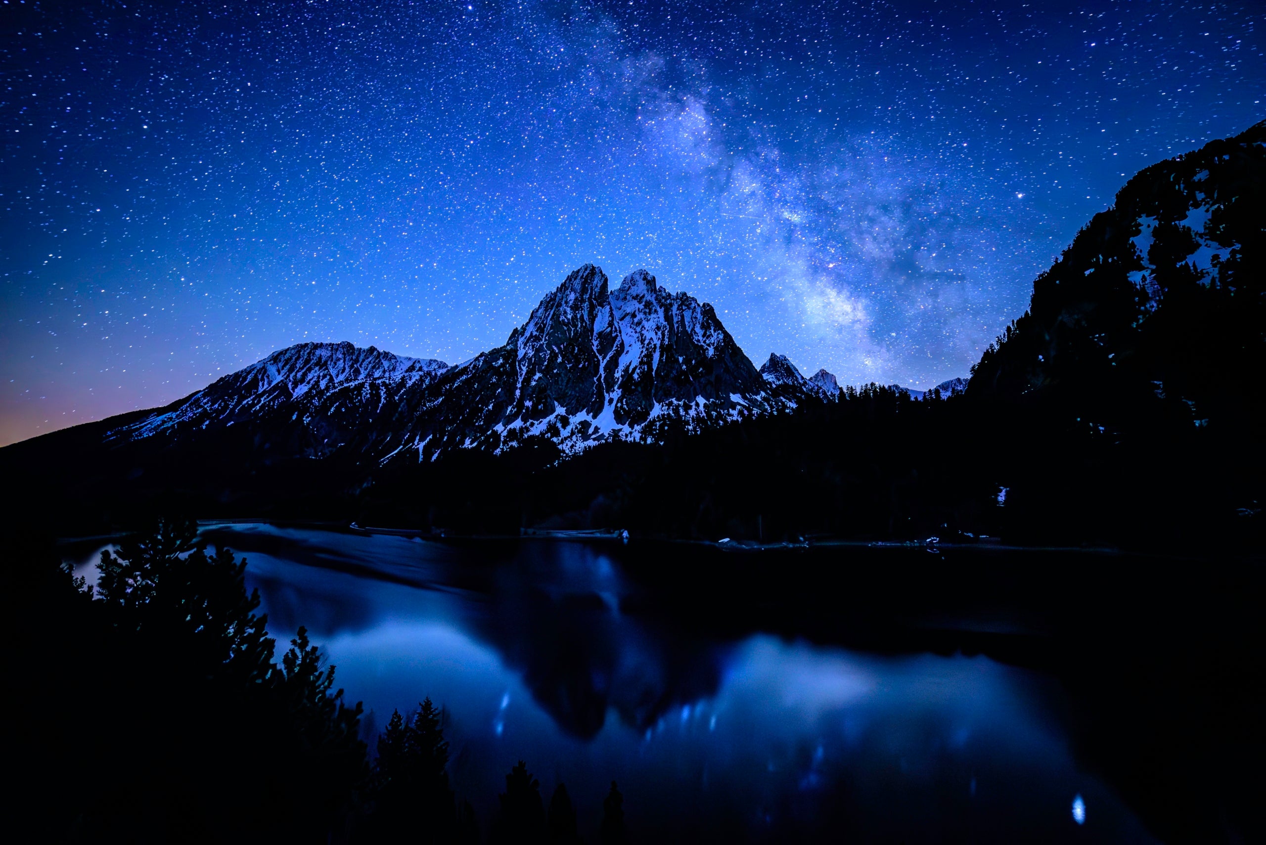 Els Encantats, vistos des de l'Estany de Sant Maurici / Sergi Boixader / Patronat de Turisme de la Diputació de Lleida