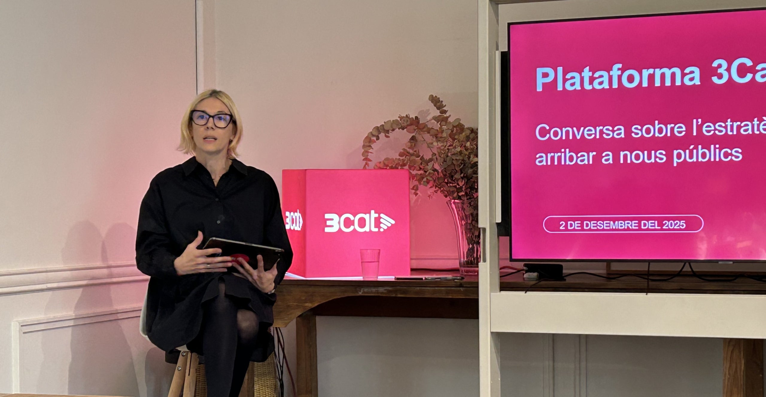 La presidenta Rosa Romà fa balanç dels 2 anys de la plataforma - J. N