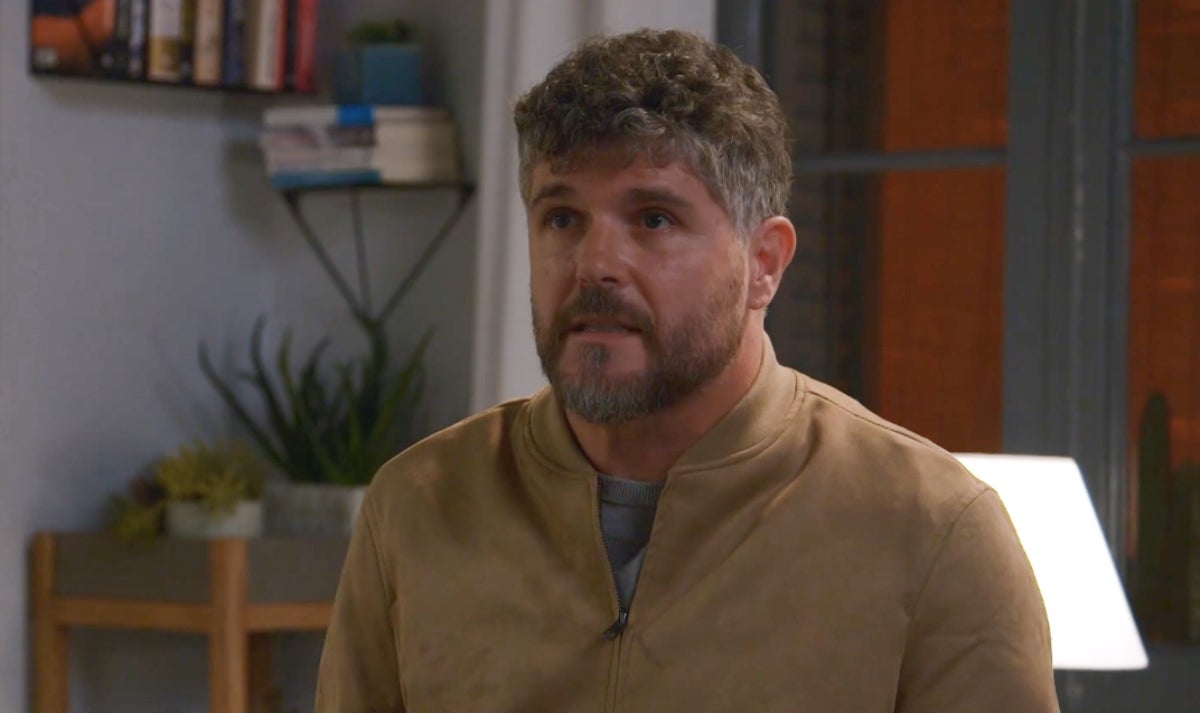 El abuso de Salva está a punto de salir a la luz en 'Com si fos ahir' | 3Cat