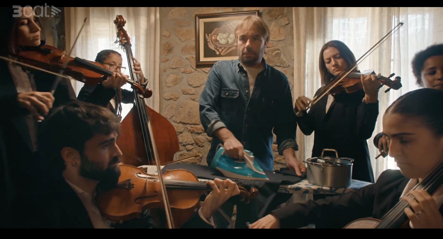 Quim Masferrer imita el videoclip de Rosalía - TV3