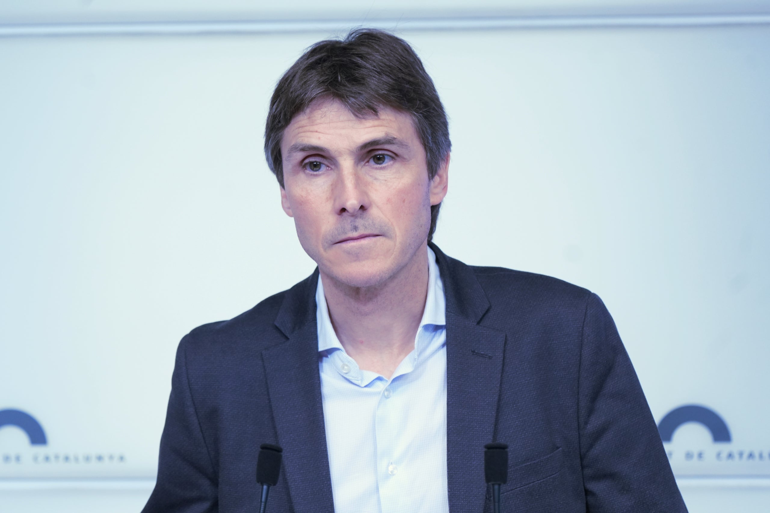 Imatge d'arxiu del portaveu del grup de Junts al Parlament, Salvador Vergés, en roda de premsa | Nico Tomás (ACN)