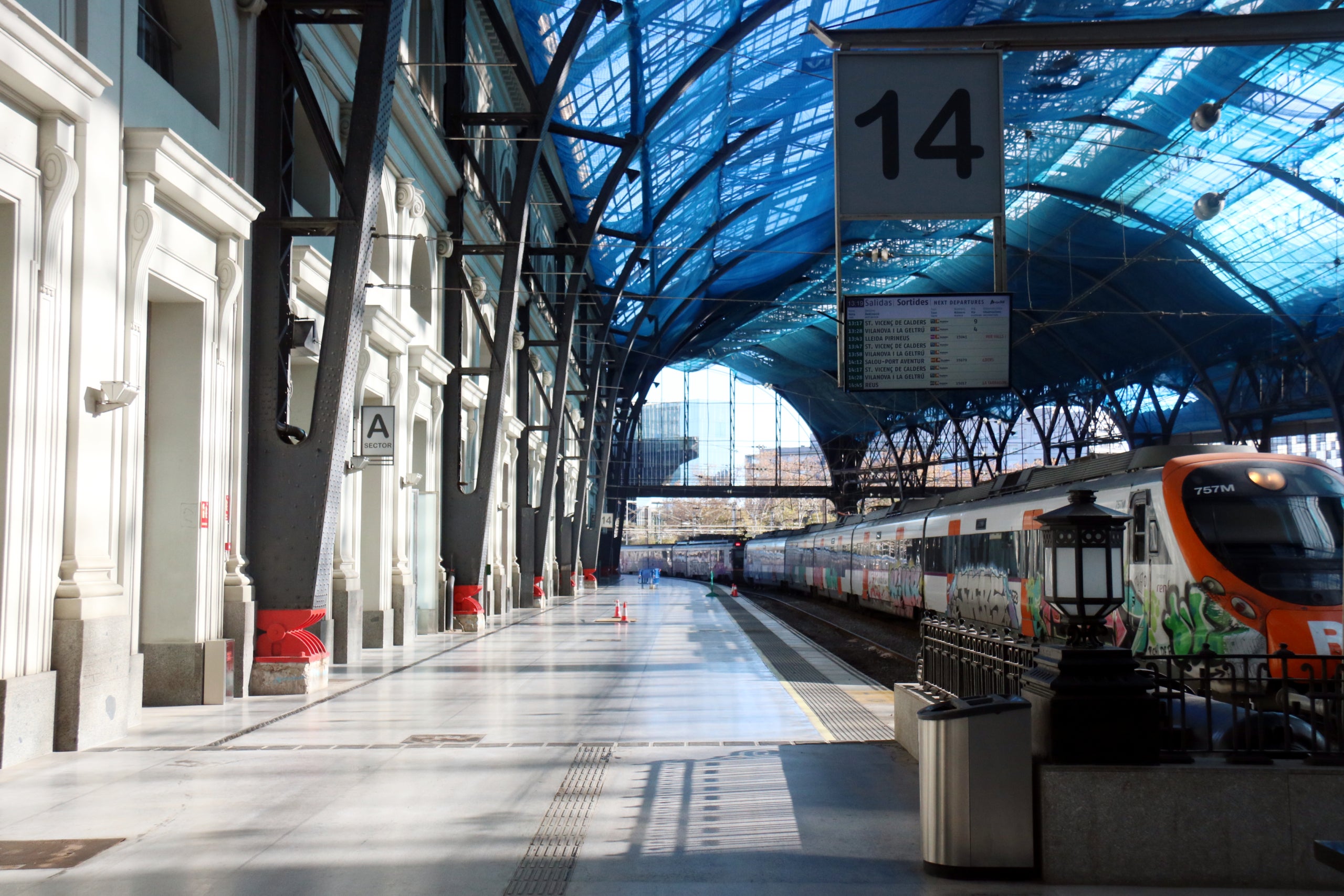 Imatge de l'estació de França, on està ubicat el centre de control de trànsit d'Adif / ACN