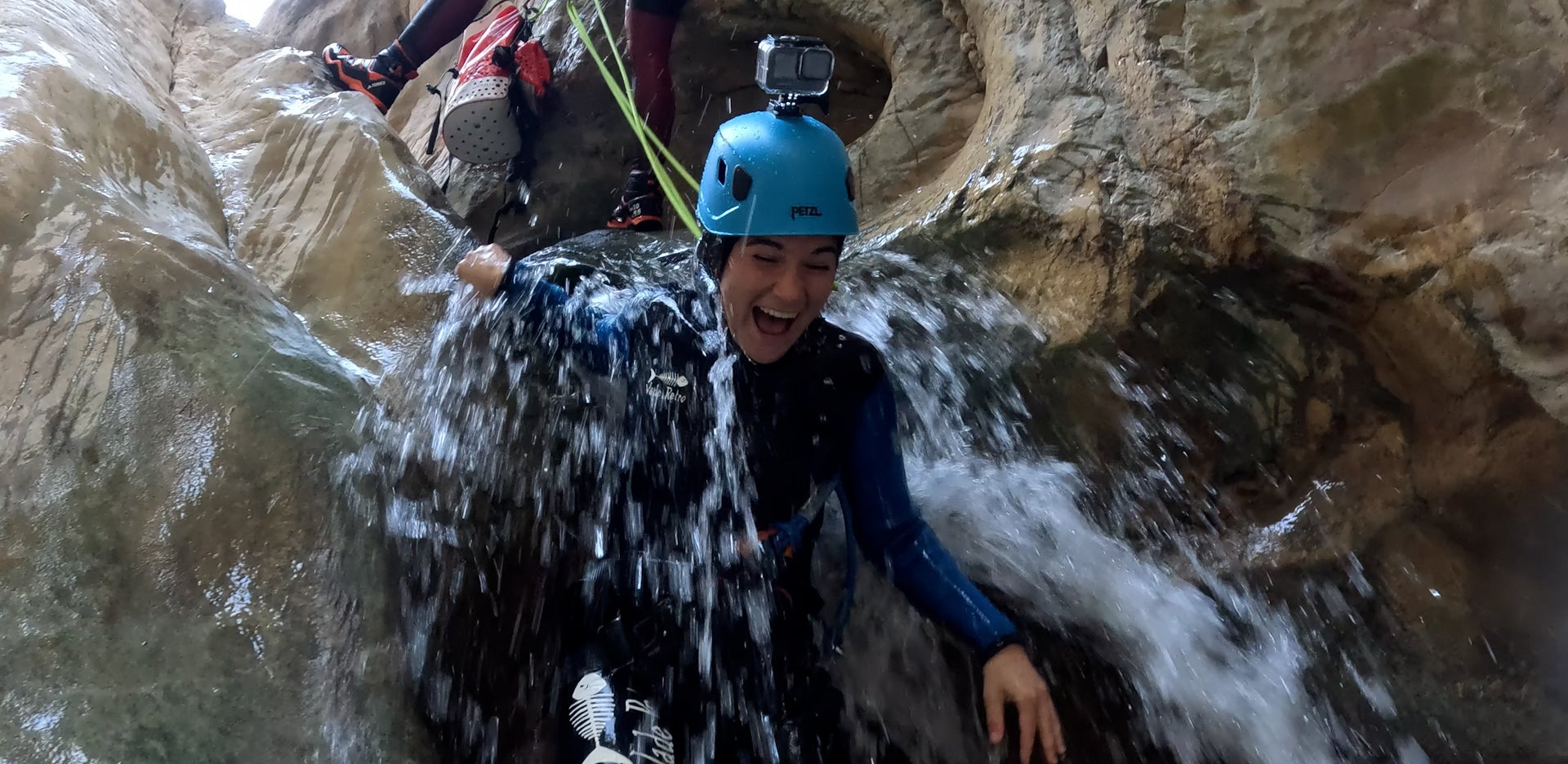 Cèlia Espanya fent barranquisme a Lo Repte T2