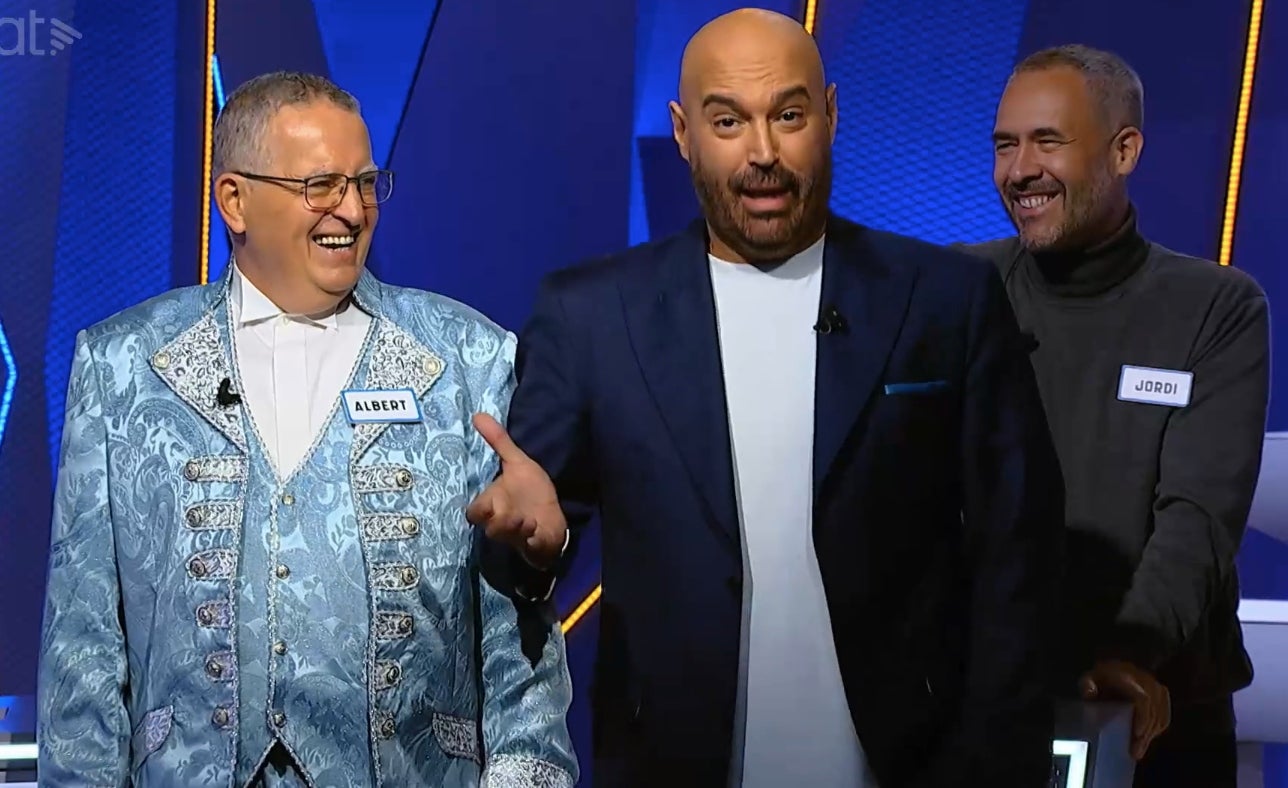 El vestit d'época de l'Albert a l'Atrapa'm si pots' de TV3 | 3Cat