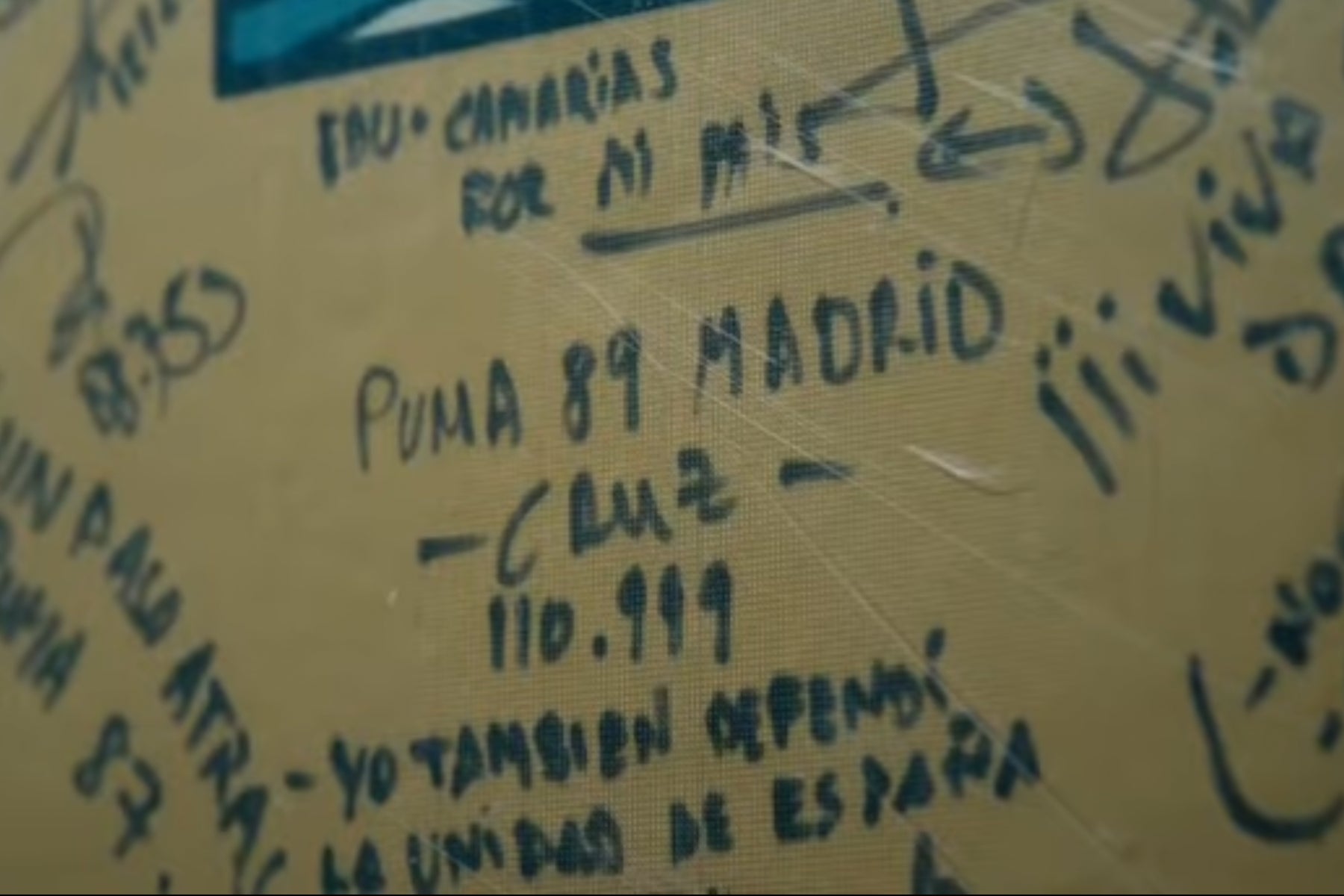 Un fotograma del documental ‘Ícaro: la semana en llamas’