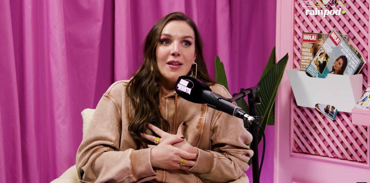 Inés Hernand parla de la mala relació amb els pares - Youtube