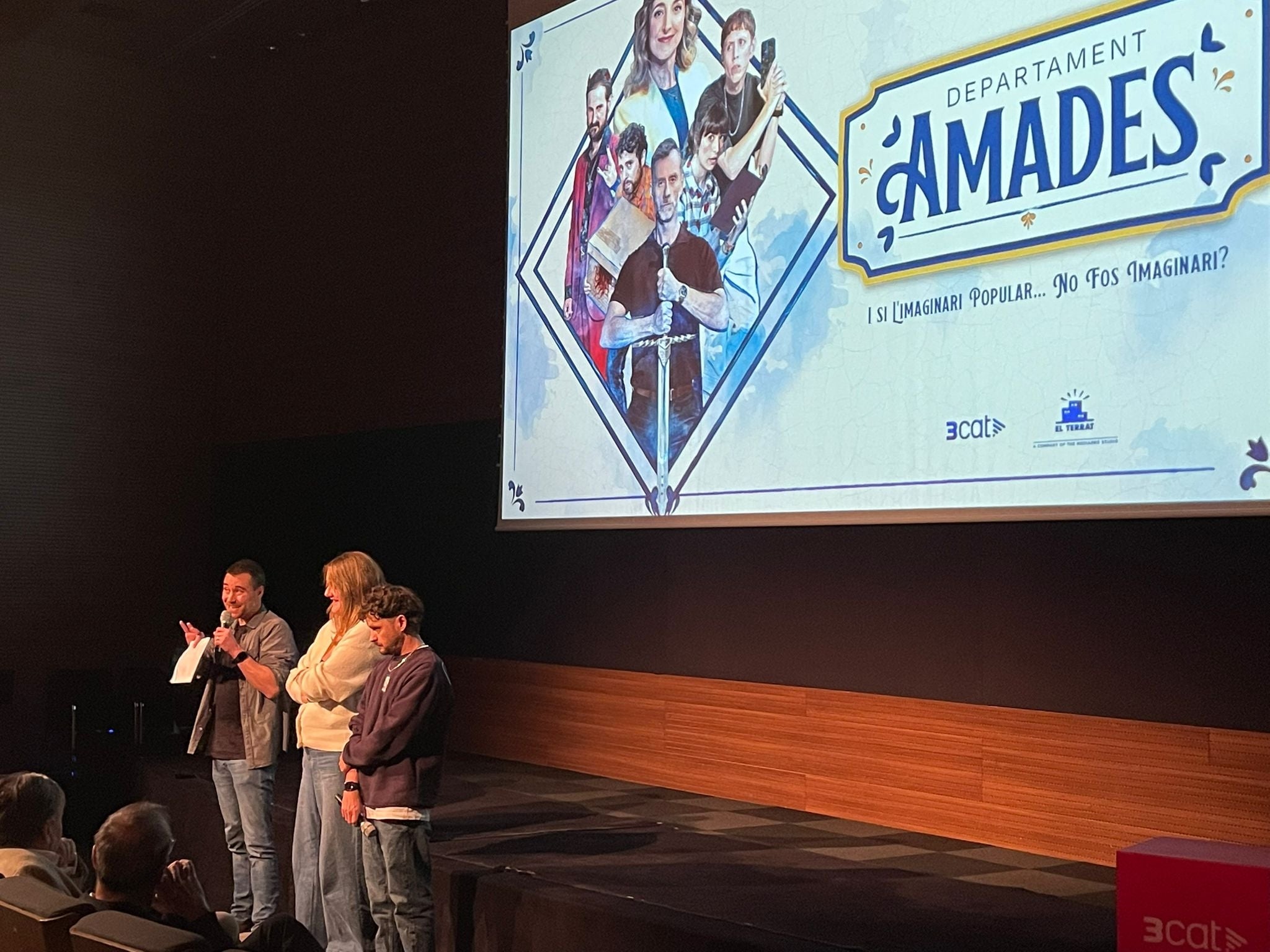 Jordi López, Júlia Cot i Edgar Lledó durant la presentació de 'Departament Amades' | A.R.
