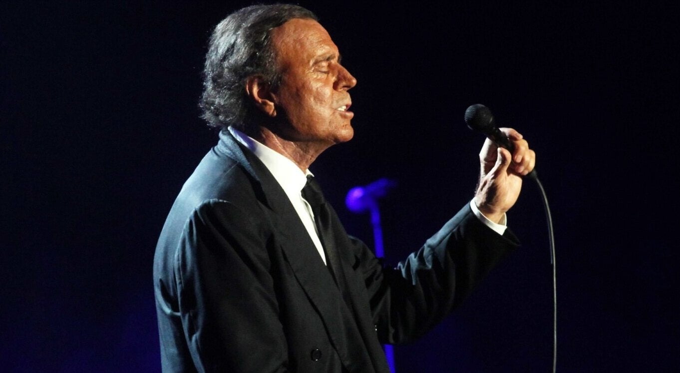 Julio Iglesias nega les acusacions d'agressió sexual en un comunicat - Europa Press