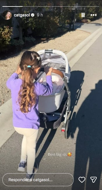 La filla gran del matrimoni exerceix encantada de germana gran - Instagram