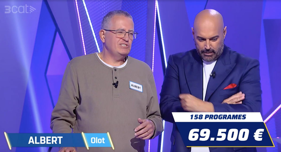 Llucià Ferrer també s'ha emocionat en el comiat del concurs estrella de l'Atrapa'm - TV3