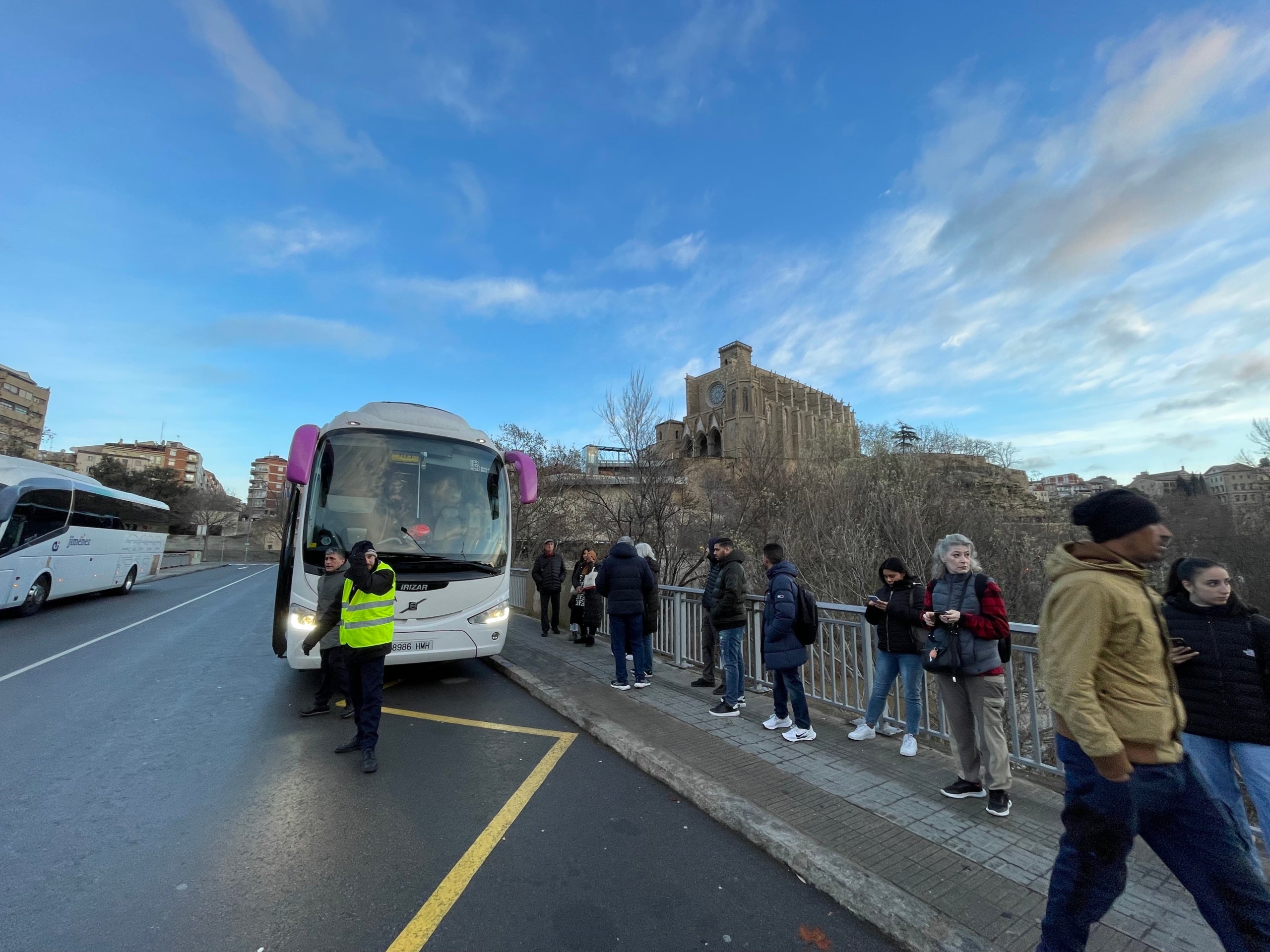 Una imatge dels autocars del servei alternatiu de Renfe entre Manresa i Terrassa/Quico Sallés