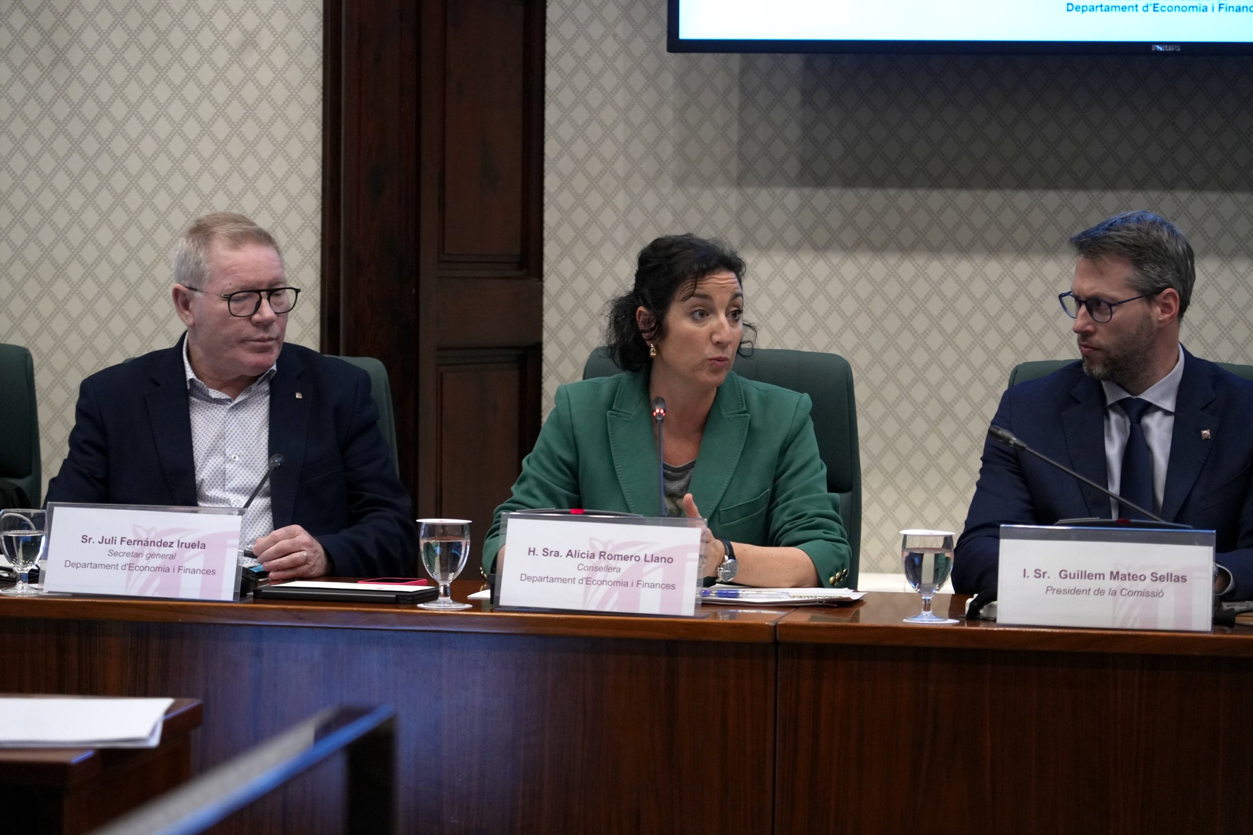 La consellera d'Economia i Finances, Alicia Romero, a la comissió sectorial al Parlament / ACN