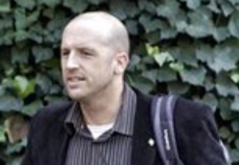 Álvaro Ibáñez durant l'escorcoll a casa l'Oleguer Pujol