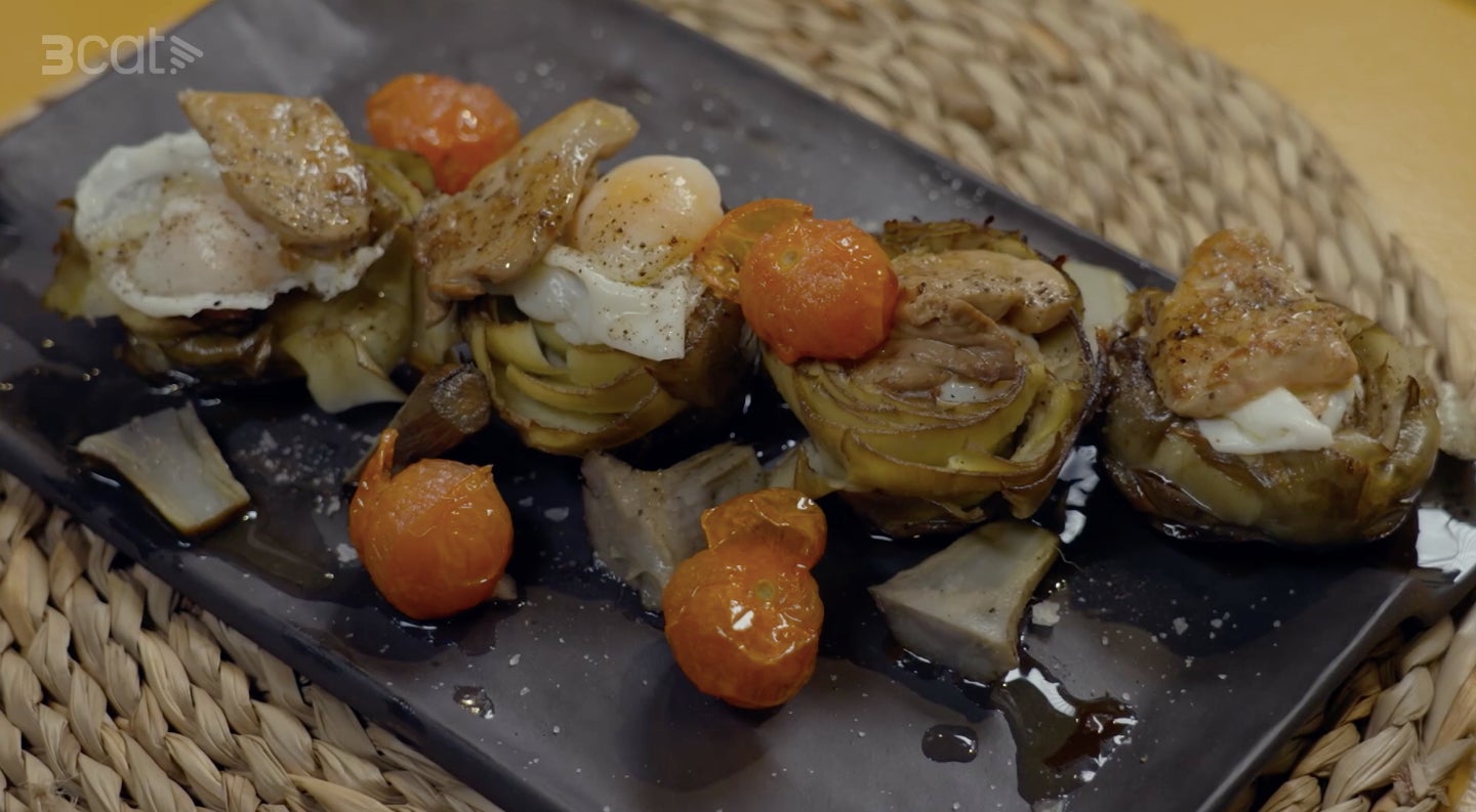En el primer restaurant han fet diverses propostes amb la carxofa - TV3