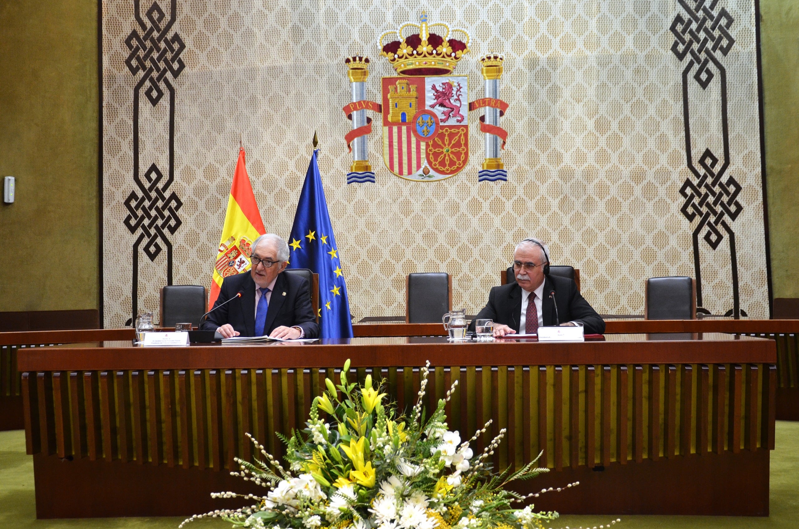 Cándido Conde-Pumpido, president el TC espanyol, amb el president del TC de Turquia, Kadir Özkaya,/TC