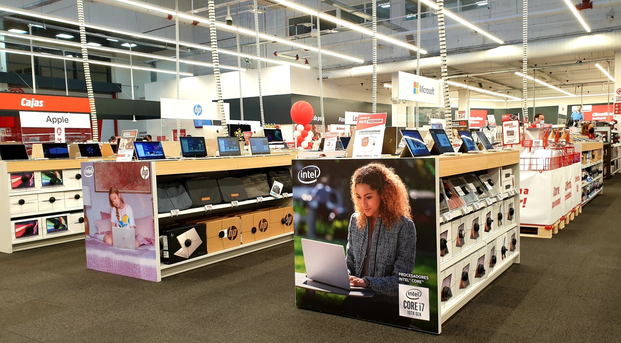 Foto d'interior d'una botiga de MediaMarkt / Europa Press