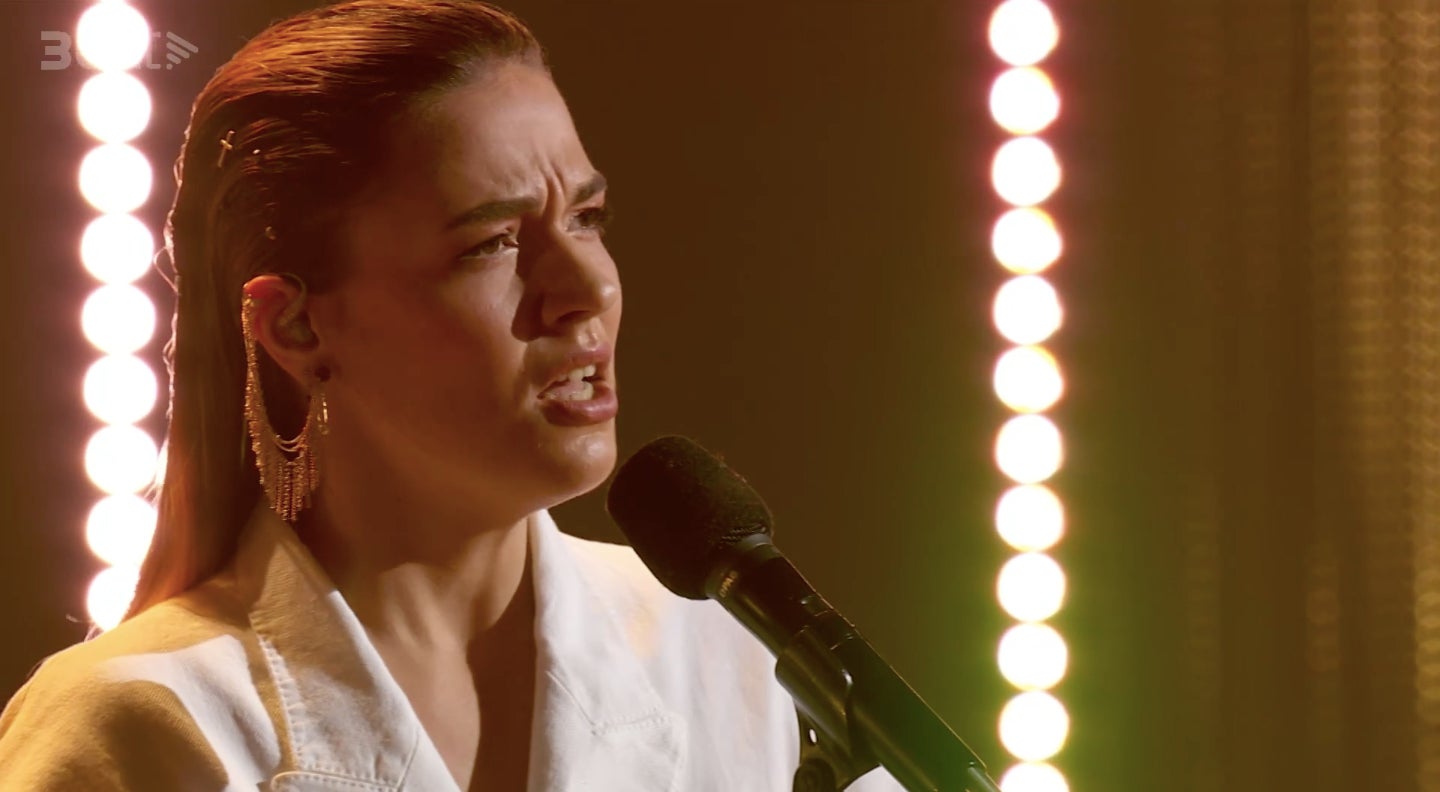 La Clara ha estat la millor de la nit per al jurat - TV3