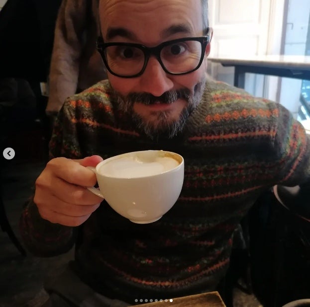 La parella ha pres moltes begudes calentes per entrar en calor - Instagram