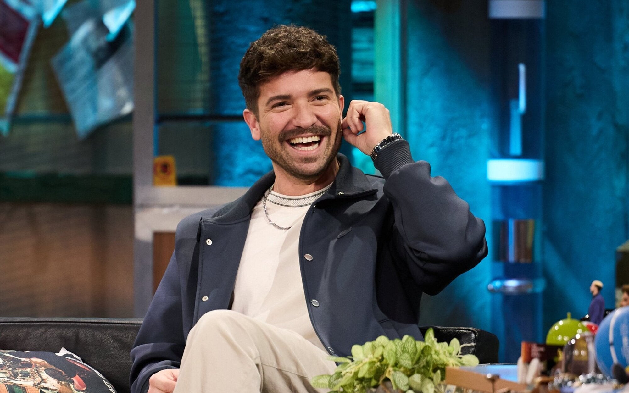 Pablo Alborán dona detalls de la seva agitada vida íntima - TVE