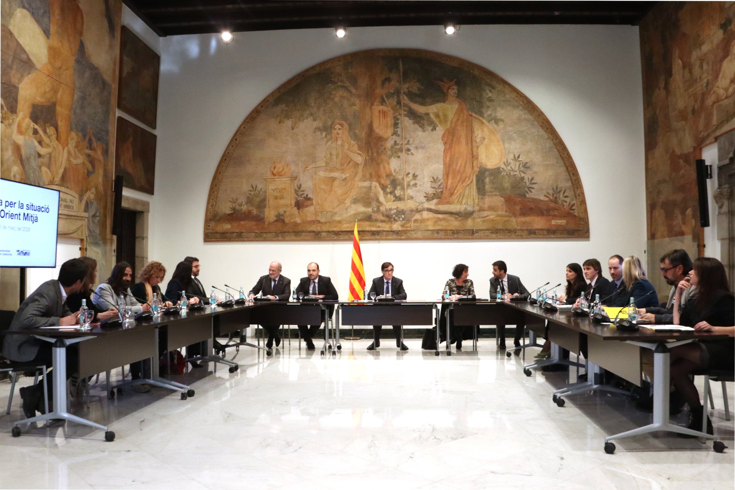 La reunió entre el Govern i els partits per tractar l'impacte de la guerra a l'Iran / ACN