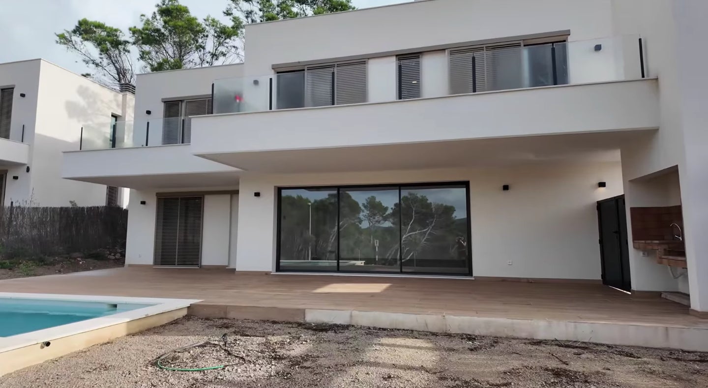 Así es la casa que se ha comprado la influencer en Menorca - Youtube